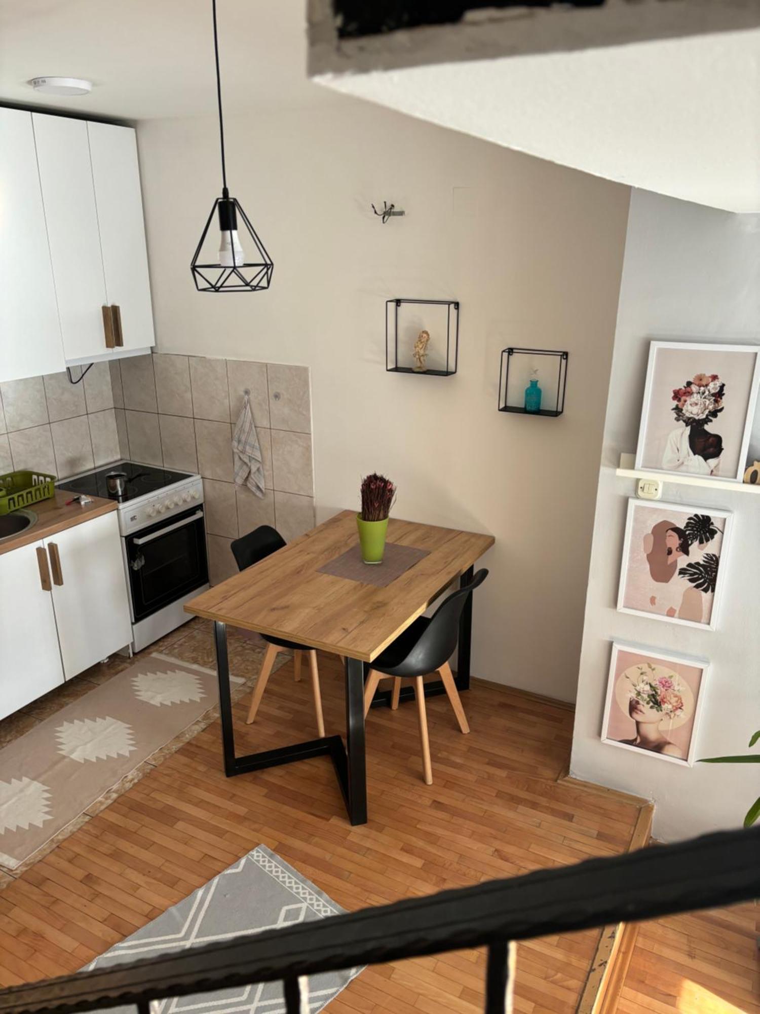 Mia'S Duplex Apartment Скопие Екстериор снимка