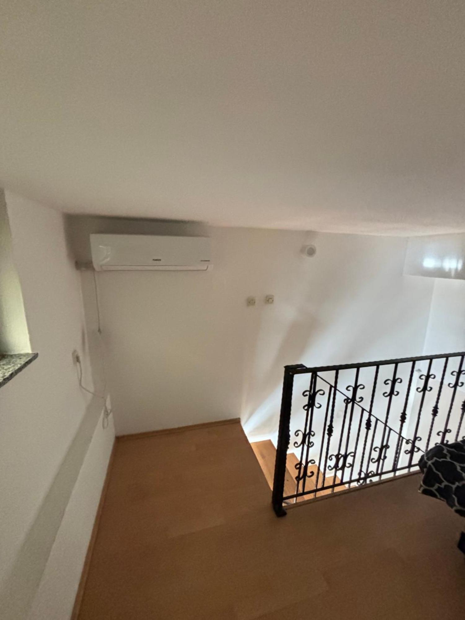 Mia'S Duplex Apartment Скопие Екстериор снимка